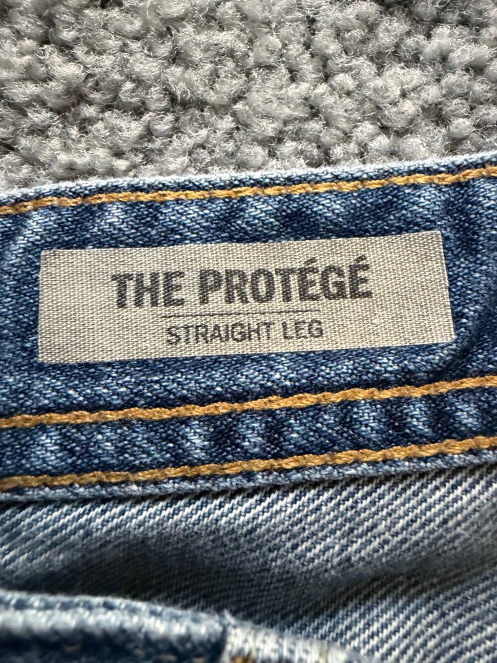 AG Adriano Goldschmied The Protege Straight Jeans 31x32 USA Tae Wash Lyocell EUC - Picture 10 of 13
